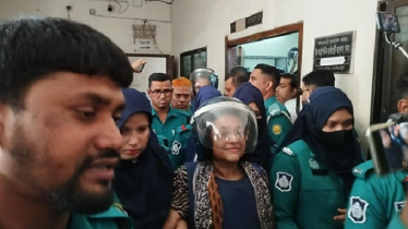 কাঁদলেন তুরিন, সান্ত্বনা দিলেন ইনু
