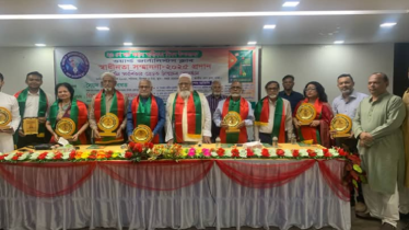 ওয়ার্ল্ড জার্নালিস্টস ক্লাবের স্বাধীনতা সম্মাননা-২০২৫ প্রদান