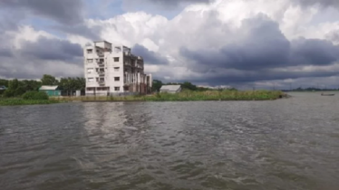 মুন্সীগঞ্জে পুলিশ ক্যাম্পে নৌ ডাকাতদের হামলা, ব্যাপক গোলাগুলি