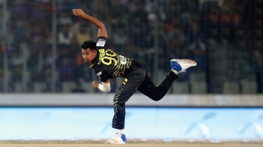 আইএল টি-টোয়েন্টিতে দল পেলেন মোস্তাফিজ
