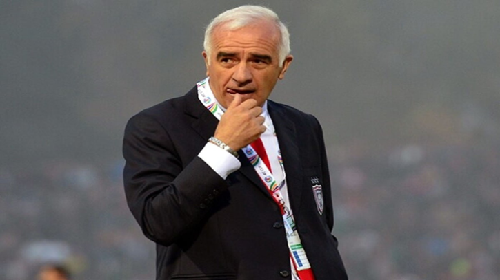 বসুন্ধরা কিংসে যোগ দিচ্ছেন আর্জেন্টিনা কোচ!