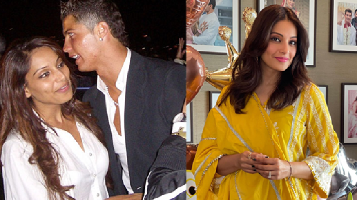 রোনালদোর সঙ্গে ভাইরাল চুম্বন নিয়ে মুখ খুললেন বিপাশা