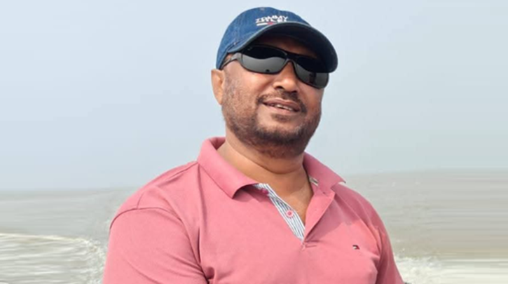 নোয়াখালীতে প্রধান শিক্ষক-সহকারি শিক্ষিকার আপত্তিকর ভিডিও ফাঁস