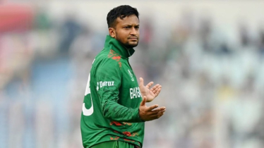 একটি পূর্ণাঙ্গ সিরিজ খেলবো, তারপর অবসর নেবো: সাকিব একটি পূর্ণাঙ্গ সিরিজ খেলবো, তারপর অবসর নেবো: সাকিব