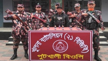 বেনাপোল  সীমান্তে ভারতীয় মাদকসদৃশ্য সিরাপসহ আটক ১