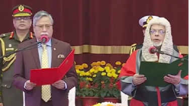 শপথ নিলেন নতুন প্রধান বিচারপতি জুবায়ের রহমান চৌধুরী