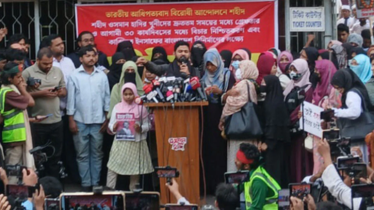 হাদি হত্যার বিচার দাবিতে ইনকিলাব মঞ্চের ‘শহীদি শপথ’