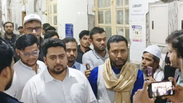 হাদিকে দেখতে ঢামেকে নাহিদ ইসলাম