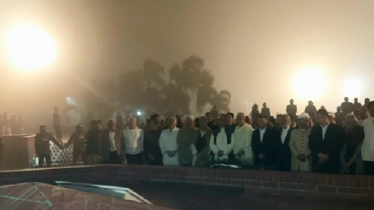 জাতীয় স্মৃতিসৌধে তারেক রহমানের শ্রদ্ধা