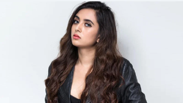 ‘সিনেমা করলেই ছোট পর্দা ছেড়ে দিতে হবে—এমন নয়’