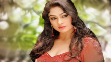 নায়িকা পপির বিরুদ্ধে জমি দখলের অভিযোগ