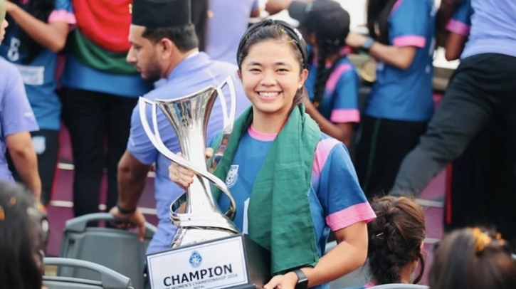 ধর্ষণ আর হত্যার হুমকি পাচ্ছি: সাফজয়ী সুমাইয়া ধর্ষণ আর হত্যার হুমকি পাচ্ছি: সাফজয়ী সুমাইয়া