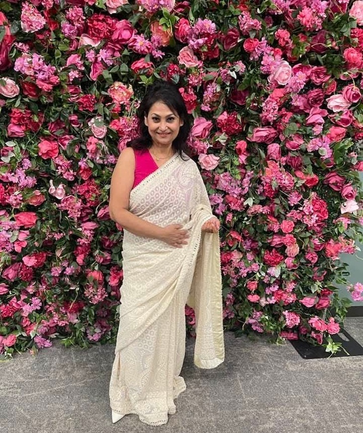 Porno kastinglarda etuk chex ayollari