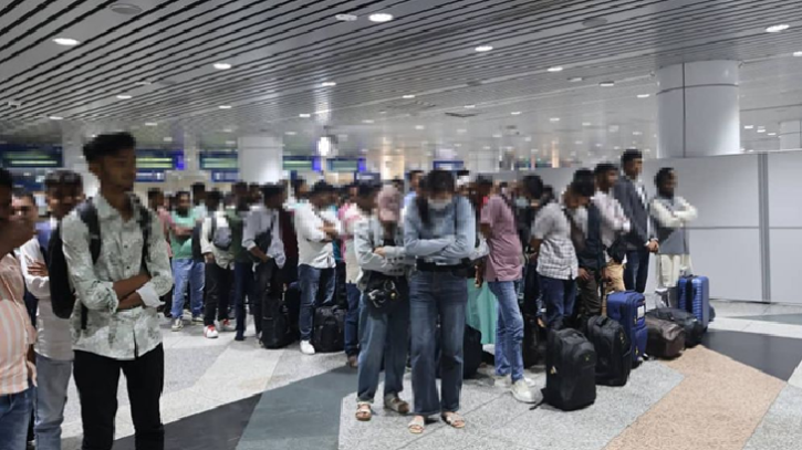 দুই দিনে ২০৩ বাংলাদেশি ফিরিয়ে দিলো মালয়েশিয়া