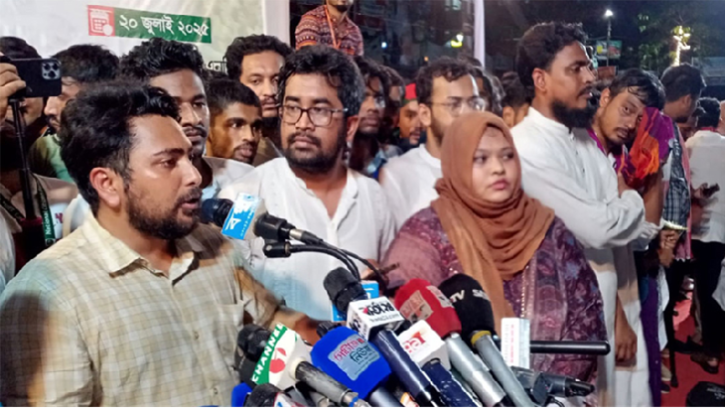 চট্টগ্রাম স্বাধীনতার দুয়ার, ষড়যন্ত্র প্রতিরোধ করা হবে: নাহিদ