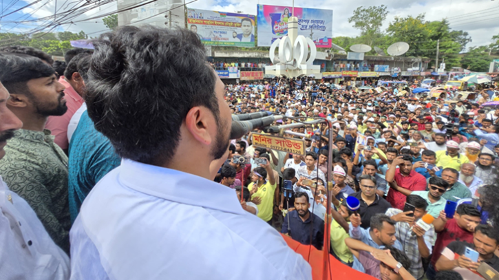নতুন সংবিধান তৈরি না করে নির্বাচন নয়: নাহিদ ইসলাম
