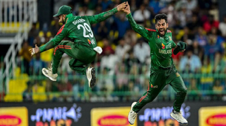 টানটান লড়াই শেষে সিরিজে সমতা ফেরাল বাংলাদেশ