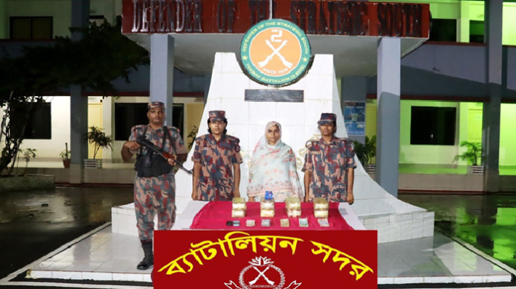 টেকনাফে ৮১ হাজার ইয়াবাসহ নারী আটক, মূল অভিযুক্ত পলাতক