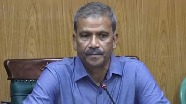 সরকারে এসে অবরুদ্ধ বোধ করছি: আসিফ নজরুল