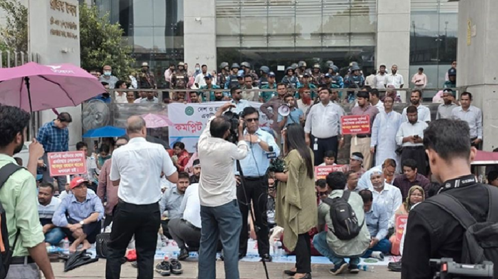 এনবিআরের ‘শাটডাউনসহ’ সব কর্মসূচি প্রত্যাহার
