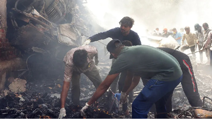 ভারতে বিমান দুর্ঘটনায় নিহত বেড়ে ২৯৪