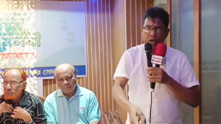 তালা ভেঙে প্রেসক্লাব দখলের হুংকার বিএনপি নেতার