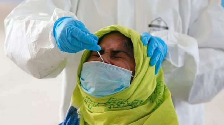 দেশে ফের করোনার হানা, ২৪ ঘণ্টায় একজনের মৃত্যু