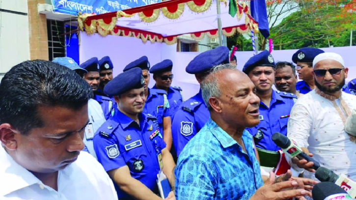 কোনও নির্দোষ যেনো শাস্তি না পায়: স্বরাষ্ট্র উপদেষ্টা