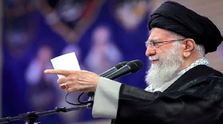 খামেনির উত্তরসূরি নির্ধারণে চমক: তালিকায় নেই পুত্র মোজতবা