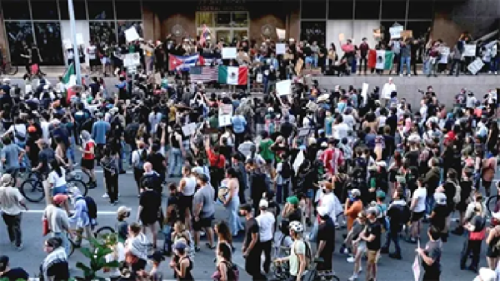 যুক্তরাষ্ট্রজুড়ে ছড়িয়ে পড়ছে লস অ্যানজেলেসের বিক্ষোভ