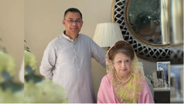 মায়ের সঙ্গে তারেক রহমানের ঈদ ছবি সোশ্যাল মিডিয়ায় ভাইরাল