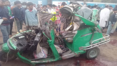 বাস-সিএনজি সংঘর্ষে একই পরিবারে তিনজনসহ নিহত ৫