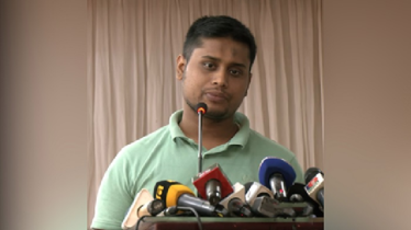 উপদেষ্টা মাহফুজকে বোতল নিক্ষেপের ঘটনায় তীব্র  নিন্দা হাসনাতের 