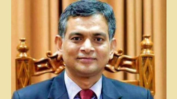 মইনুল খানের দুর্নীতি ও অর্থ পাচারের তদন্ত চেয়ে রিট মইনুল খানের দুর্নীতি ও অর্থ পাচারের তদন্ত চেয়ে রিট
