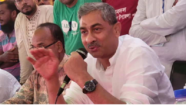 ‘শাহবাগ ও যমুনায় কিছু স্লোগান আমাদের ব্যথিত করেছে’ ‘শাহবাগ ও যমুনায় কিছু স্লোগান আমাদের ব্যথিত করেছে’