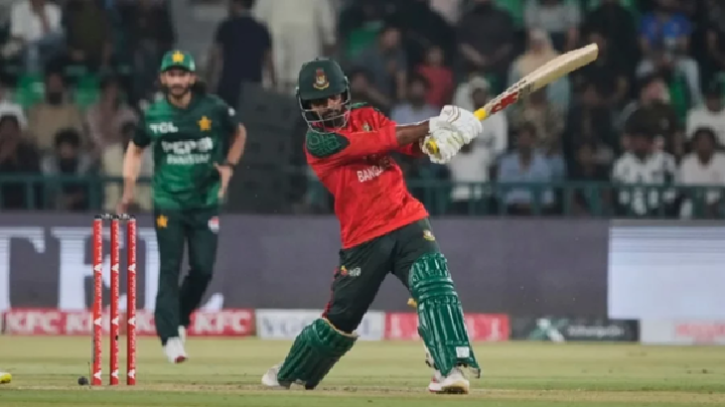 টি-টোয়েন্টির প্রথম ম্যাচেই টাইগাররাদের পরাজয়