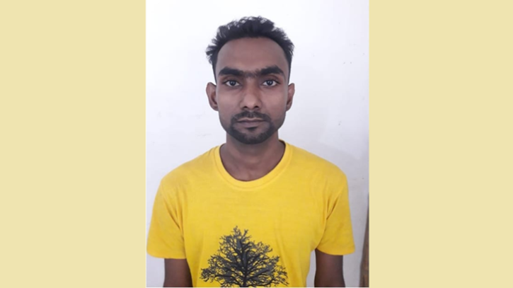 গৃহবধূর অশ্লীল ছবি ছড়িয়ে দেয়ার অভিযোগে মামলা গৃহবধূর অশ্লীল ছবি ছড়িয়ে দেয়ার অভিযোগে মামলা
