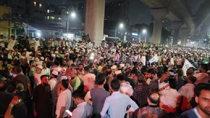 ‘জুলাই ঘোষণাপত্র’ না দেয়া পর্যন্ত ঘরে ফেরা নয় ‘জুলাই ঘোষণাপত্র’ না দেয়া পর্যন্ত ঘরে ফেরা নয়