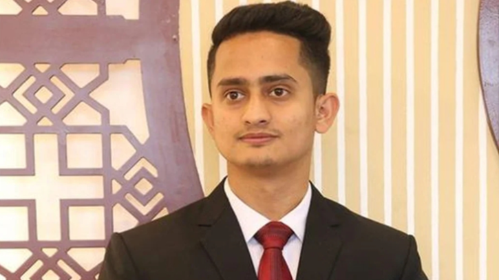 ‘উপদেষ্টা মাহফুজের সঙ্গে যা হয়েছে, এর জন্য আপনাদের প্রতি ধিক্কার’ ‘উপদেষ্টা মাহফুজের সঙ্গে যা হয়েছে, এর জন্য আপনাদের প্রতি ধিক্কার’