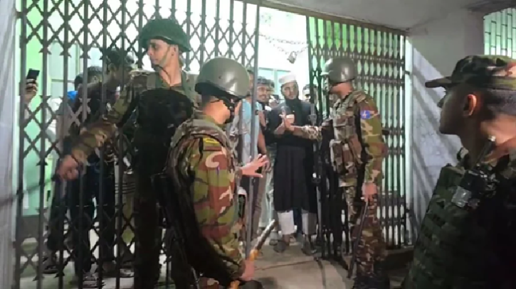 ঢাকা আলিয়া মাদ্রাসায় সংঘর্ষে ৭ শিক্ষার্থী আহত