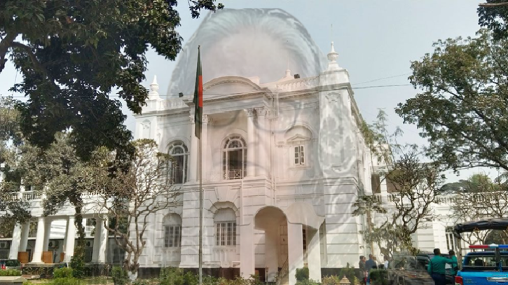 হাসিনার রায়কে ঘিরে ট্রাইব্যুনালে সেনা চেয়েছে সুপ্রিম কোর্ট