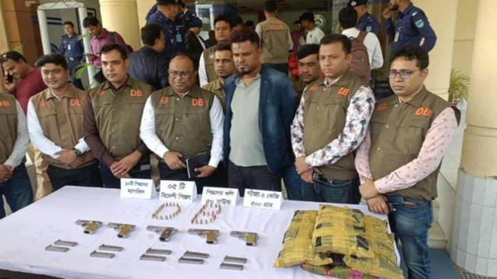 পাঁচ অস্ত্রসহ গ্রেফতার লিটন গাজী সম্পর্কে সব জানালো পুলিশ সুপার