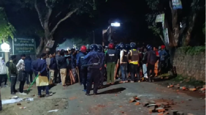 রাজশাহীতে বিএনপির দুপক্ষের রক্তক্ষয়ী সংঘর্ষ, আহত ২০