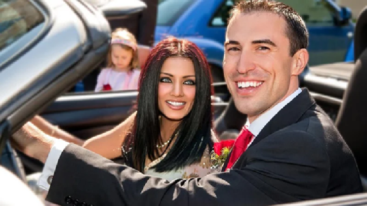 স্বামীর বিরুদ্ধে জেটলির মামলা, কত কোটি দাবি?