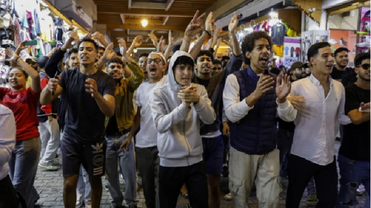 মরক্কোতে জেন-জি তরুণদের বিক্ষোভ: থানায় আগুন, নিহত ২