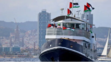 ইসরায়েলি হুমকি উপেক্ষা করেই গাজার পথে ফ্লোটিলা