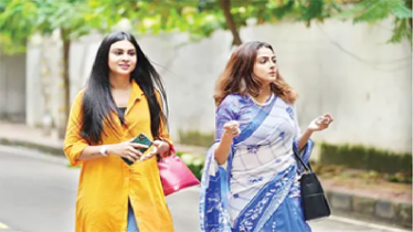 ‘কাঠগোলাপ’ সিনেমা নিষিদ্ধ ঘোষণা