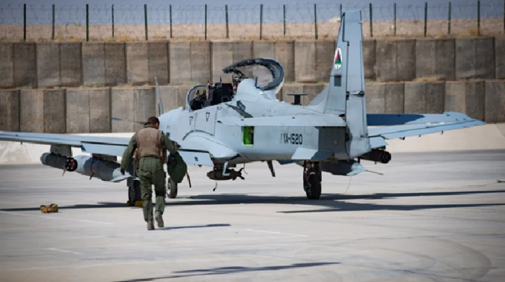 পাকিস্তানে আফগান বিমান বাহিনীর হামলা, সীমান্তে উত্তেজনা চরমে