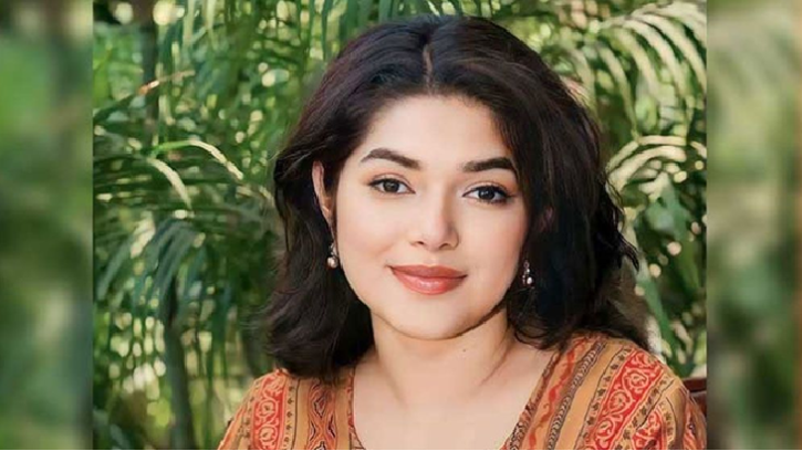 ‘হিট অফিসার’ বুশরা সিসা বার কাণ্ডেও হিট