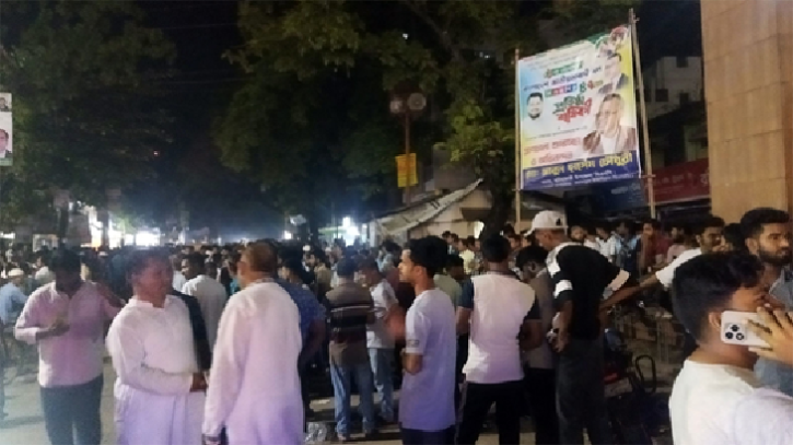 চবিতে ছাত্রদল-ছাত্রশিবির সংঘর্ষ, অতিরিক্ত পুলিশ সুপার আহত